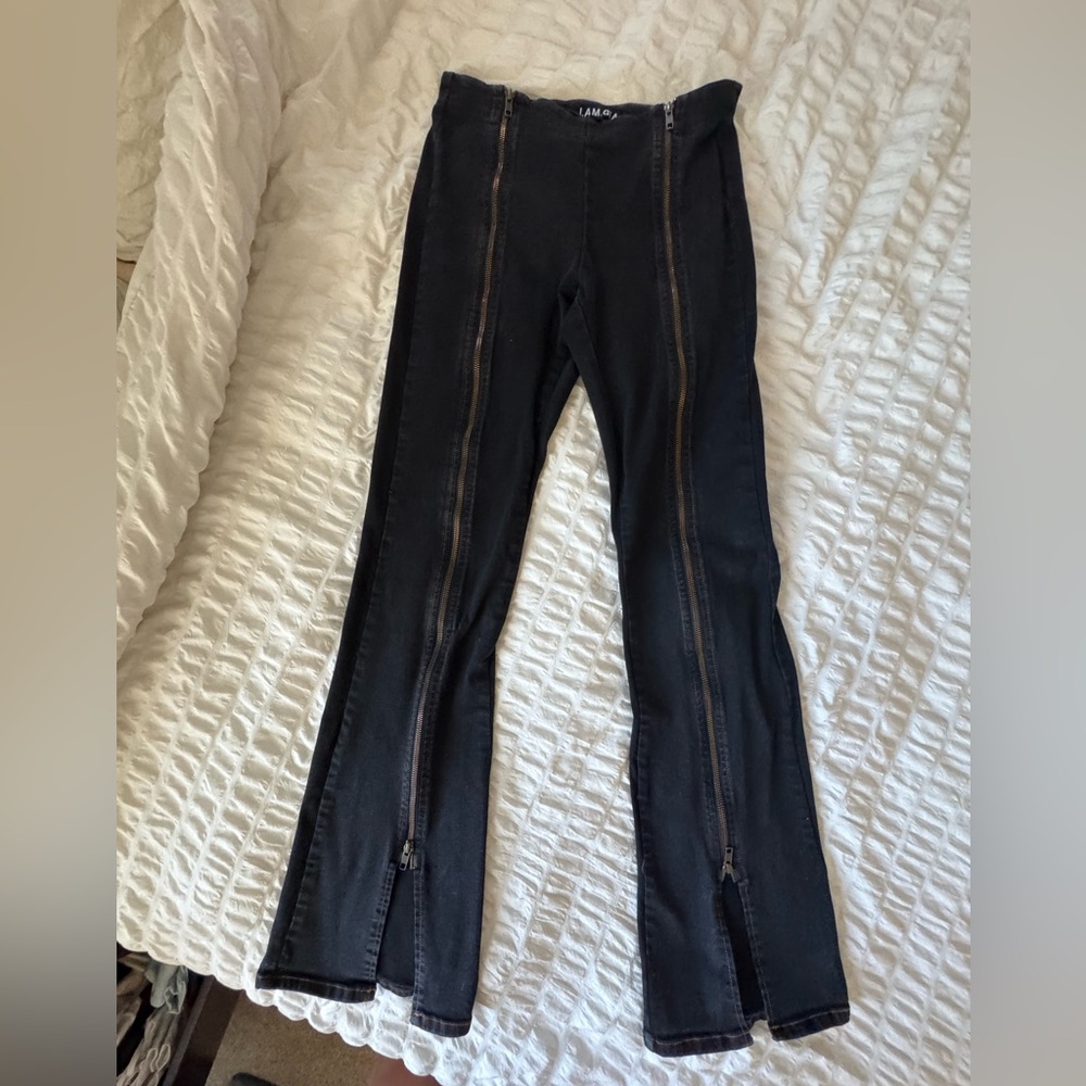 I am Gia zipper pants